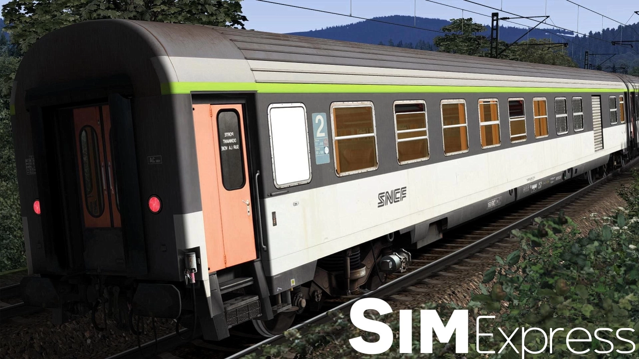 Mixed seating/cargo Corail VU75 coaches