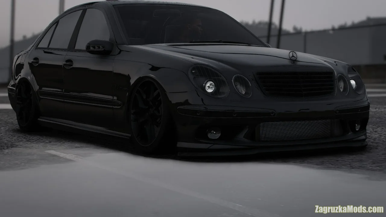 Mercedes-Benz E55 AMG W211 v4.3 for GTA 5